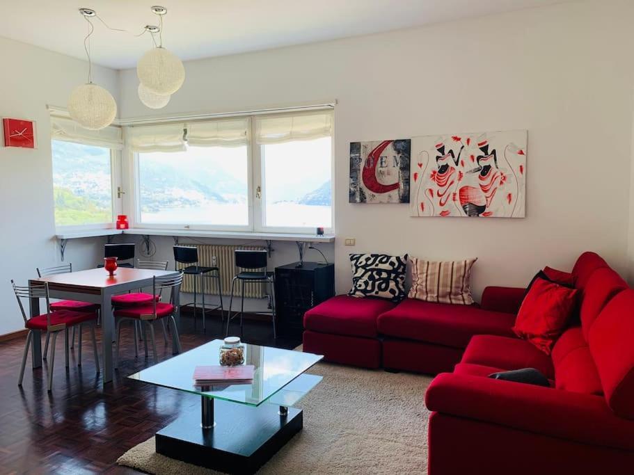 Look Giovane Per Una Casa Vista Lago Como Exterior photo