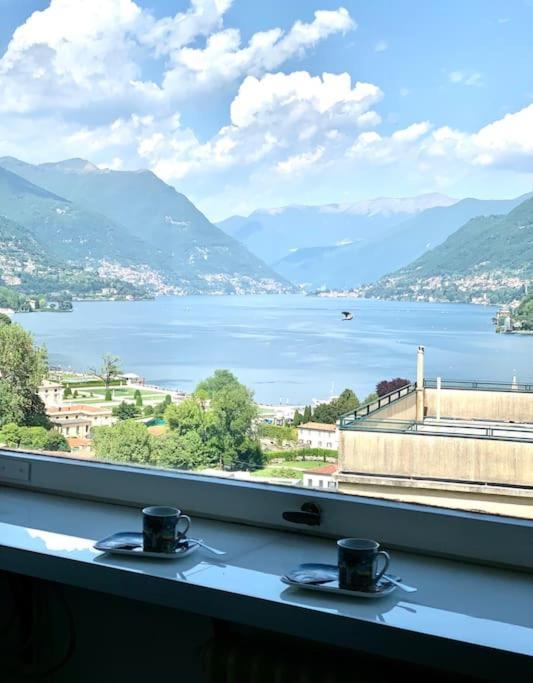 Look Giovane Per Una Casa Vista Lago Como Exterior photo